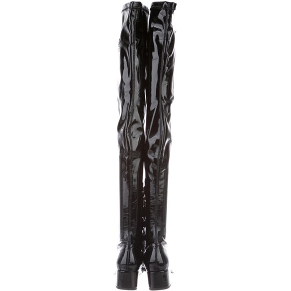 🆕CHIARA FERRAGNI BLACK PATENT LEATHER OVER THE KNEE BOOTS WITH LOW/FLAT HEEL - Picture 9 of 10